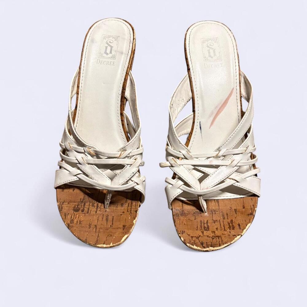 white decree platforms